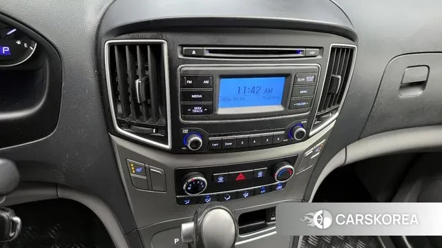 Hyundai The New Grand Starex 2019 Белый из Кореи, фото 5