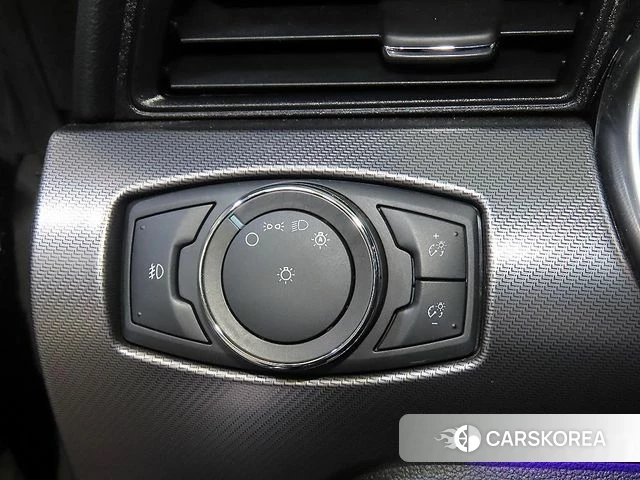 Ford Mustang 2020 Черный из Кореи, фото 5