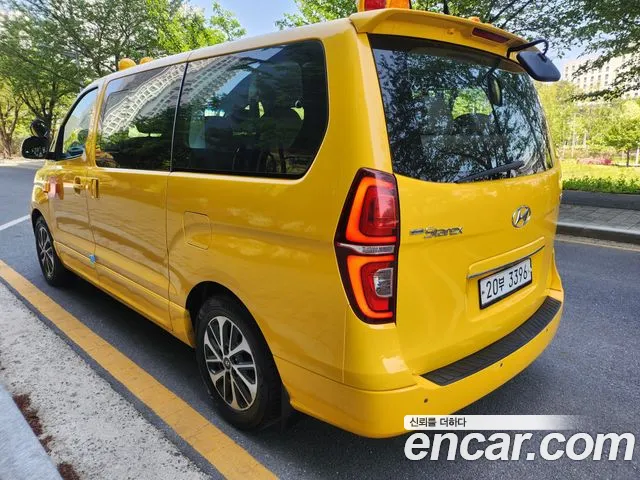 Hyundai The New Grand Starex 2018 Желтый из Кореи, фото 5