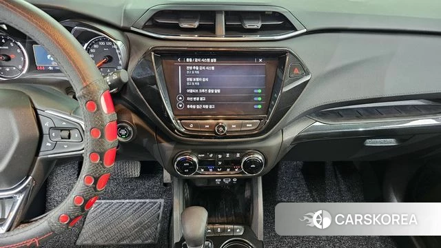 Chevrolet (GM Daewoo) Trailblazer 2023 Серебристо-серый из Кореи, фото 5