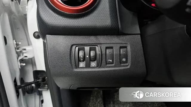 Renault Korea (Samsung) Clio 2018 Белый из Кореи, фото 5