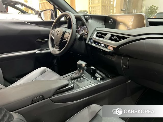 Lexus UX 2021 Белый из Китая, фото 5
