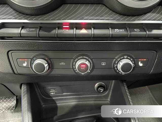 Audi Q2L 2022 Белый из Китая, фото 5
