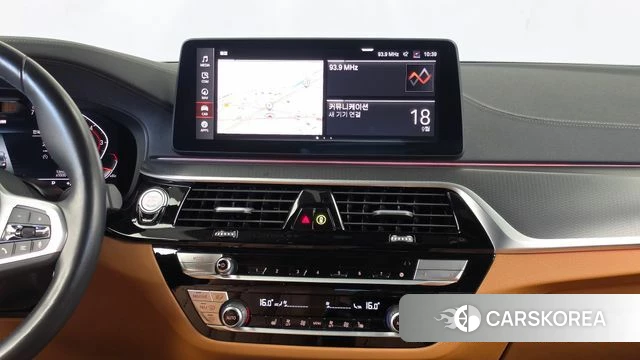 BMW 5 Series (G30) 2022 Черный из Кореи, фото 5