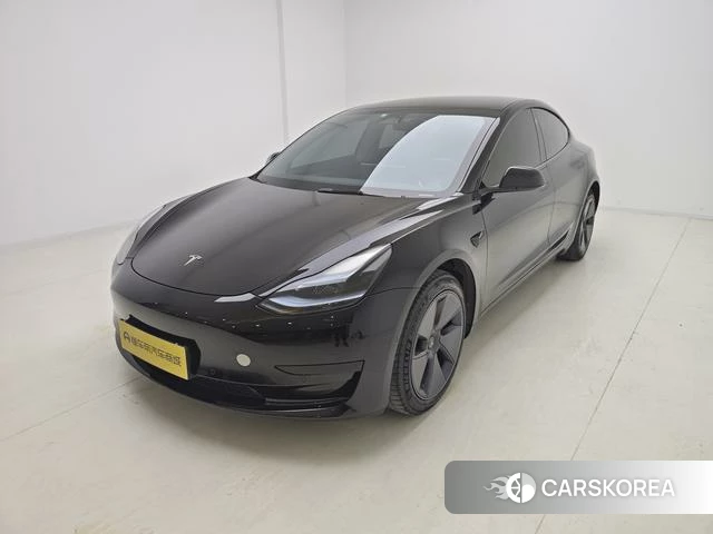 Tesla Model 3 2022 Черный из Китая, фото 5