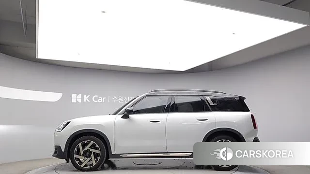 Mini Cooper S Countryman 3rd Generation 2024 Белый из Кореи, фото 5