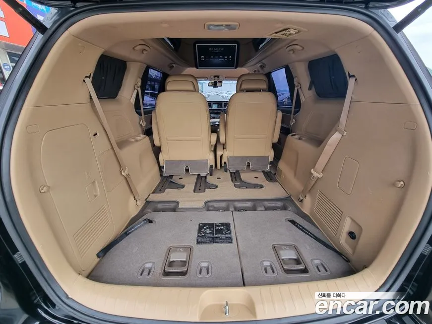 Kia The New Carnival 2018 Черный из Кореи, фото 5