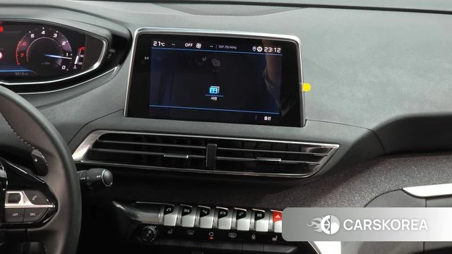 Peugeot 5008 second generation 2022 Белый из Кореи, фото 5