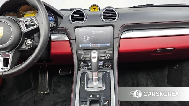 Porsche 718 Boxster 2019 Желтый из Кореи, фото 5