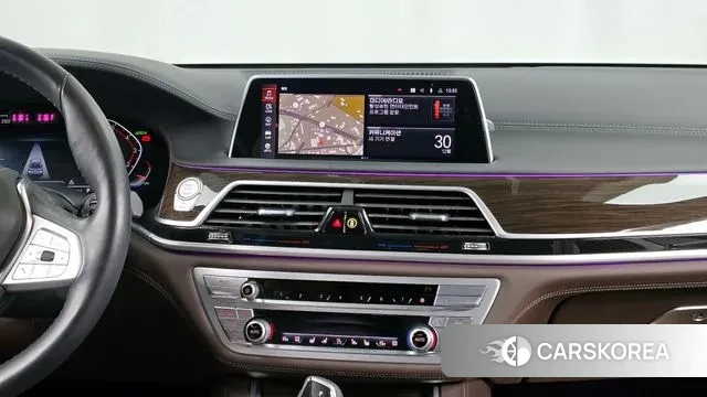 BMW 7 Series (G11) 2020 Черный из Кореи, фото 5