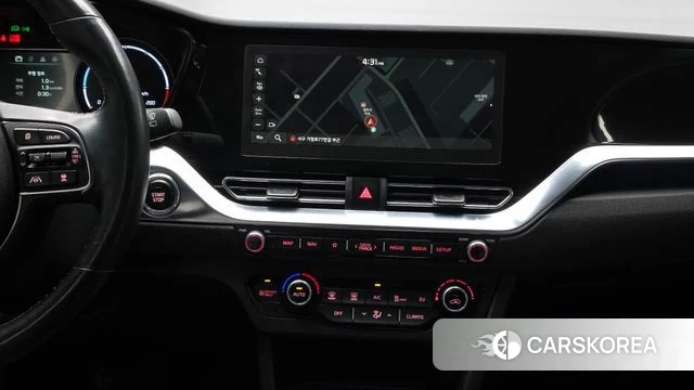 Kia Niro Plus 2022 Серебряный из Кореи, фото 5
