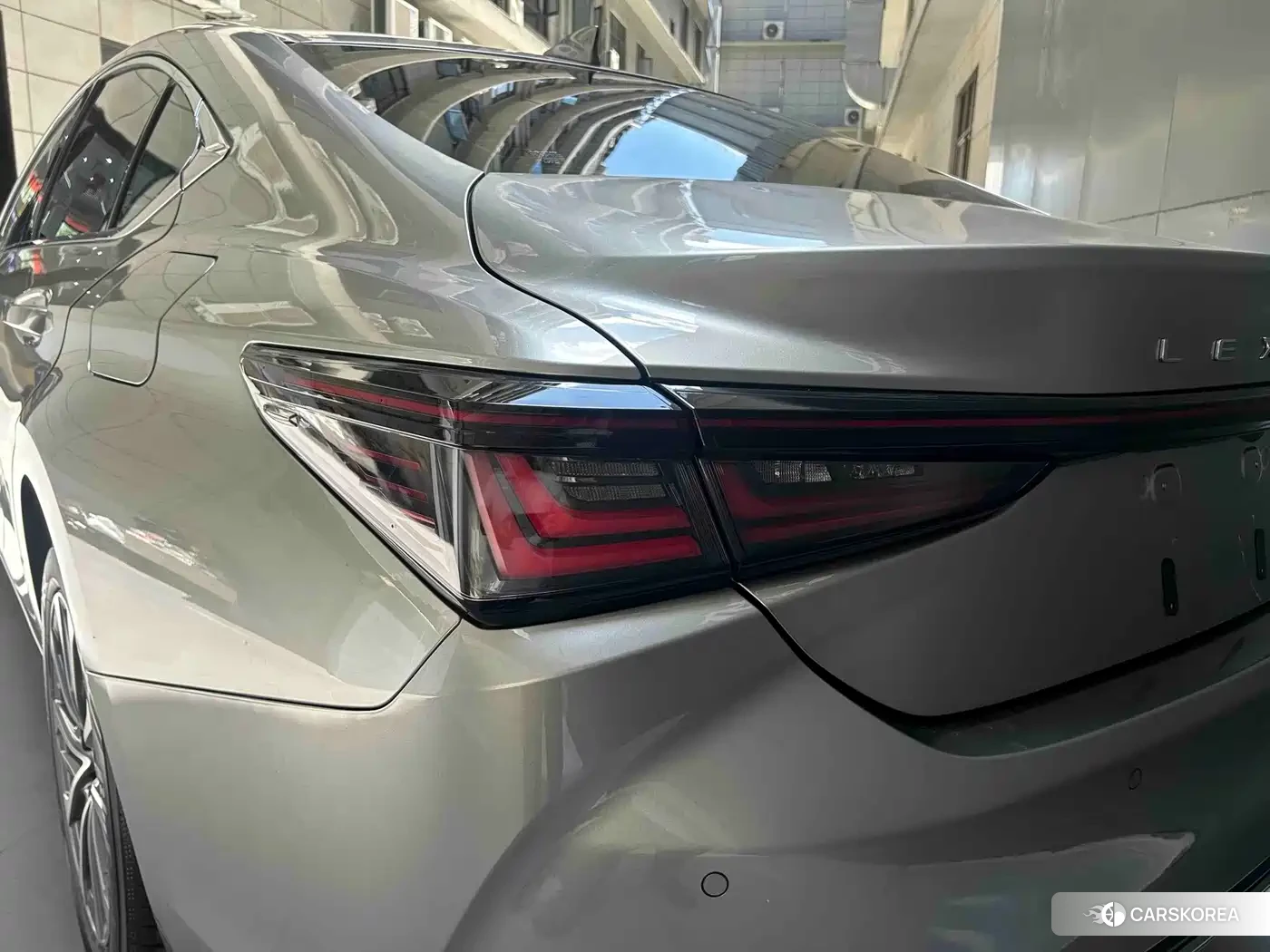 Lexus ES 2025 Champagne/brown из Китая, фото 5
