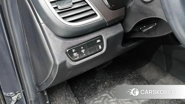 Kia Seltos 2021 Серый из Кореи, фото 5