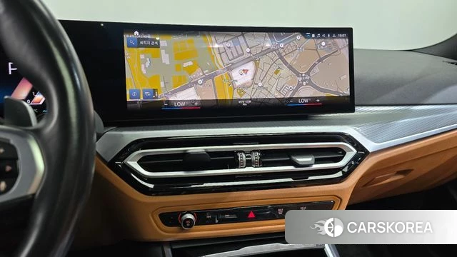 BMW 3 Series (G20) 2023 Белый из Кореи, фото 5