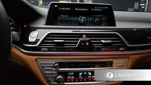 BMW 7 Series (G11) 2018 Черный из Кореи, фото 5