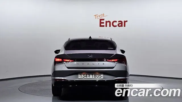 Hyundai Avante (CN7) 2021 Серебристо-серый из Кореи, фото 5