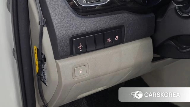 Kia The New Carnival 2019 Белый из Кореи, фото 5