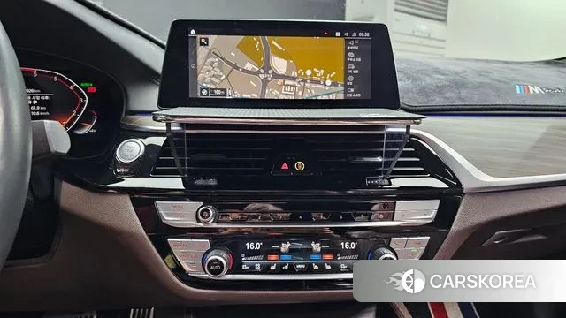 BMW 5 Series (G30) 2020 Белый из Кореи, фото 5