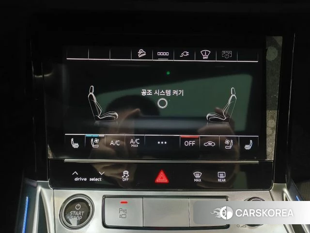 Audi e-Tron 2022 Белый из Кореи, фото 5