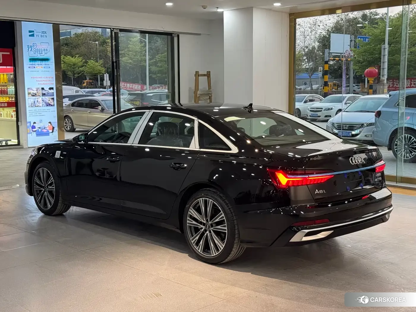 Audi A6L 2026 Черный из Китая, фото 5