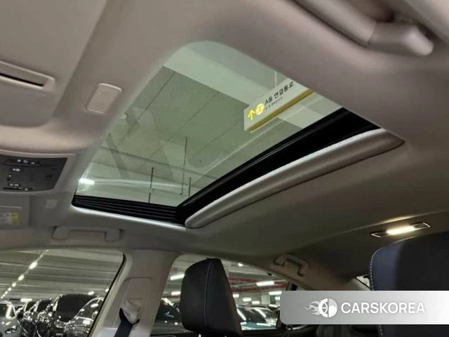 Lexus ES300h 7th generation 2025 Черный из Кореи, фото 5