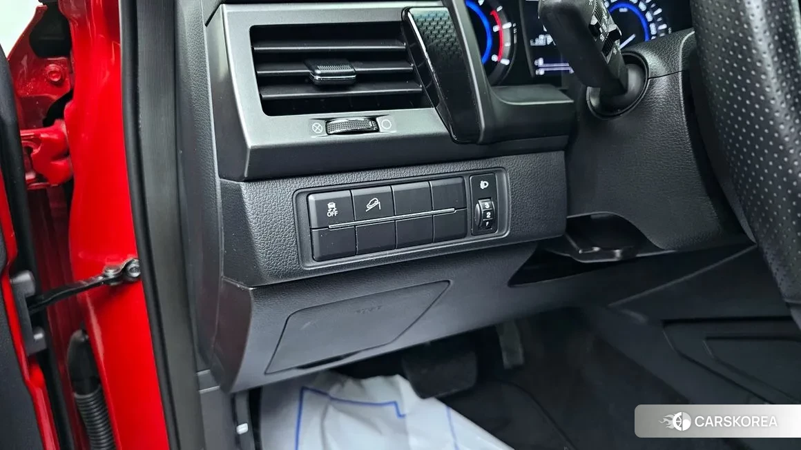 Ssangyong The New Rexton Sport 2021 Красный из Кореи, фото 5