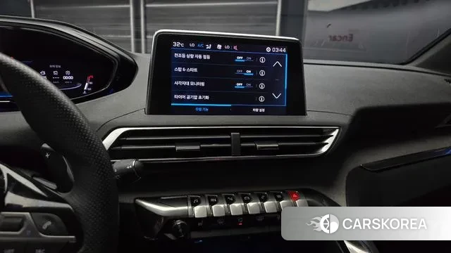 Peugeot 3008 second generation 2022 Белый из Кореи, фото 5