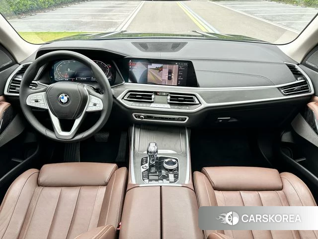 BMW X7 2022 Черный из Китая, фото 5