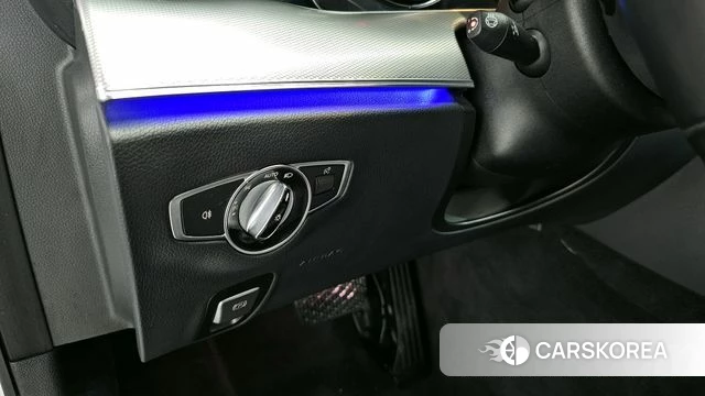 Mercedes-Benz E-Class W213 2020 Белый из Кореи, фото 5