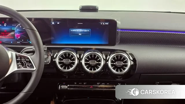 Mercedes-Benz A-Class W177 2025 Белый из Кореи, фото 5