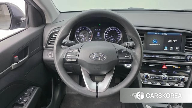 Hyundai The New Avante AD 2020 Светло-серебряный цвет из Кореи, фото 5
