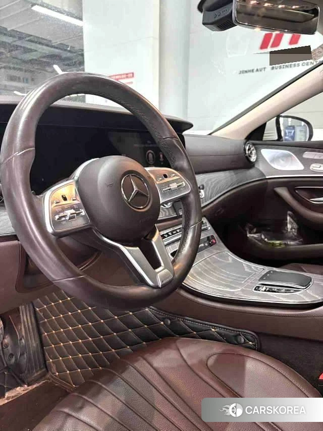 Mercedes-Benz CLS 2021 Белый из Китая, фото 5