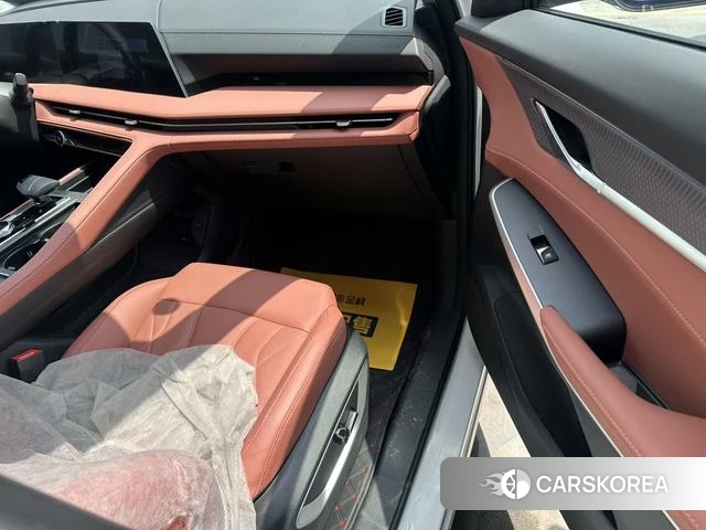 Chang'an CS75 PLUS 2024 Белый из Китая, фото 5