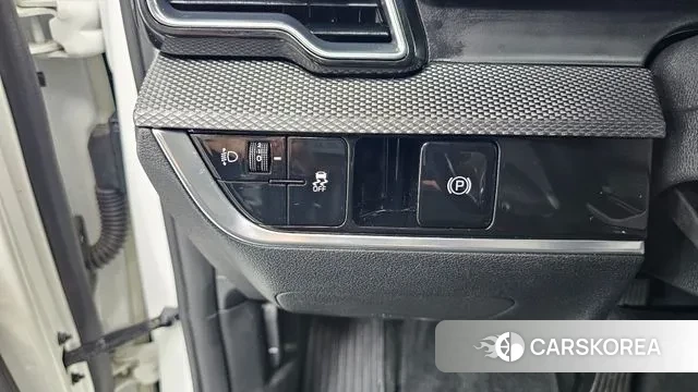 Kia Sportage 5th Generation 2021 Белый из Кореи, фото 5