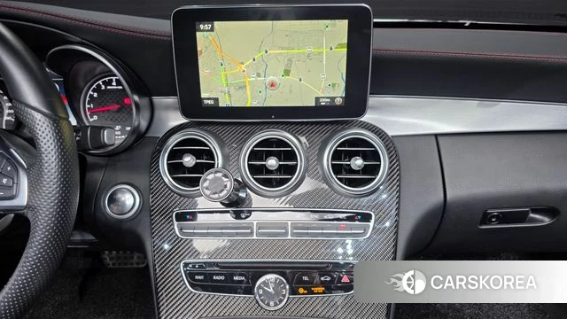 Mercedes-Benz C-Class W205 2018 Белый из Кореи, фото 5