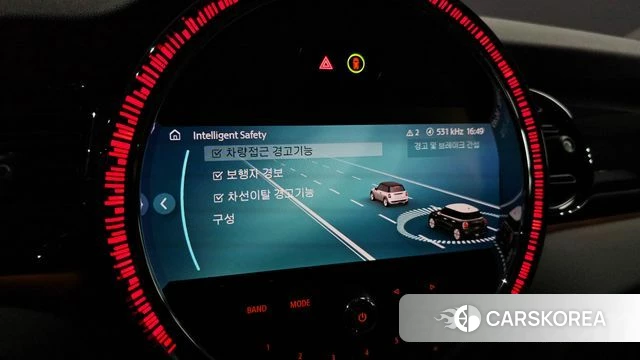 Mini Cooper 2023 Цвет тростника из Кореи, фото 5