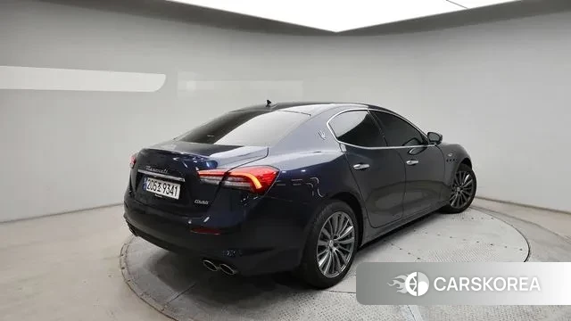 Maserati Ghibli 2022 Синий из Кореи, фото 5
