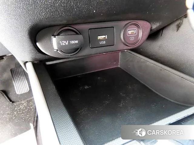 Hyundai Avante (CN7) 2020 Белый из Кореи, фото 5