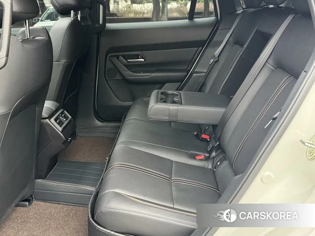 Mazda CX-50 line also 2023 Белый из Китая, фото 5
