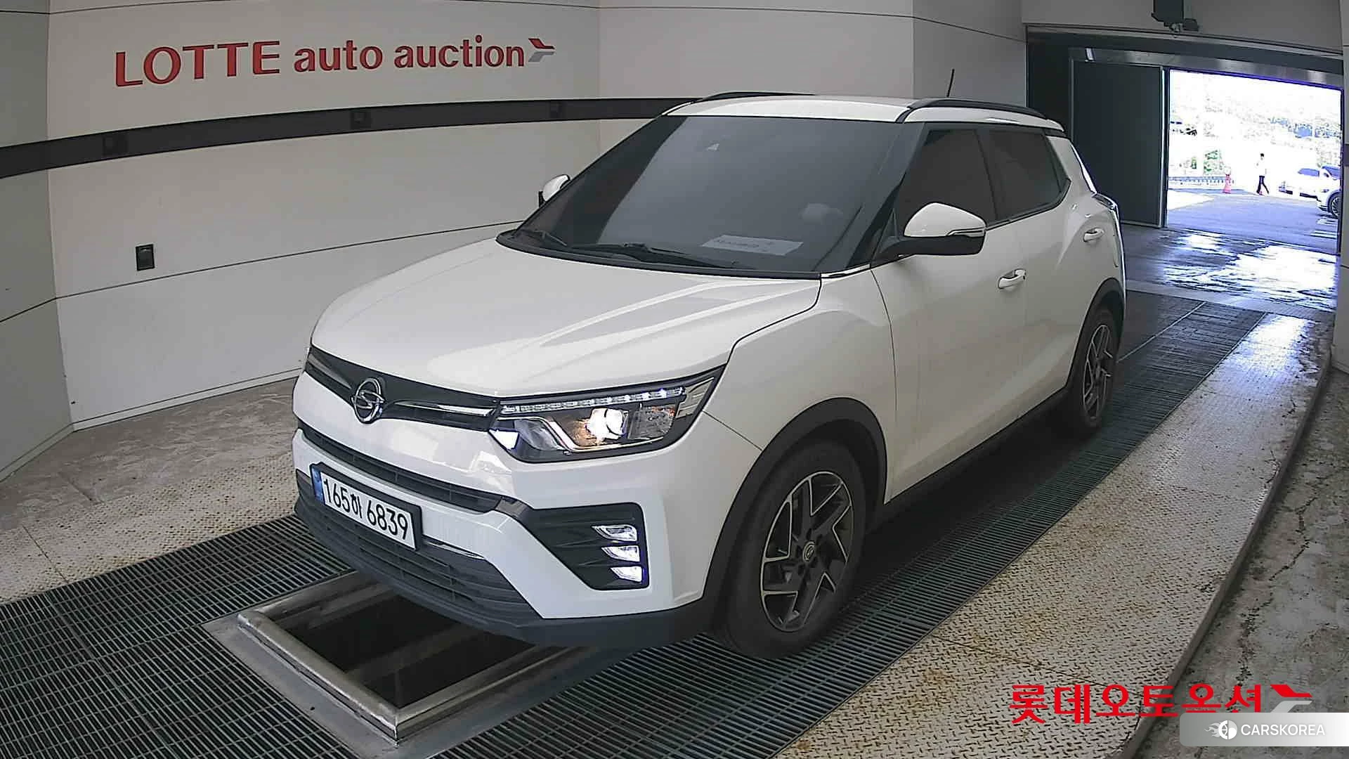 SsangYong Tivoli 2022 Grand White из Кореи, фото 5