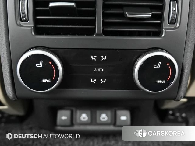 Land Rover Discovery 5 2021 Белый из Кореи, фото 5