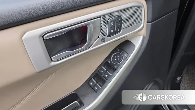 Ford Explorer 6th Generation 2021 Черный из Кореи, фото 5