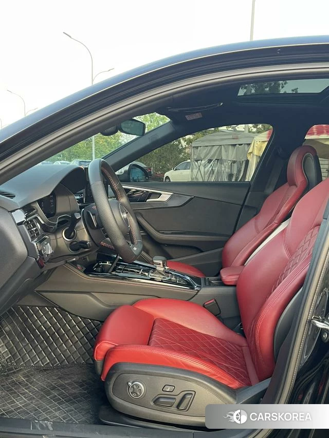 Audi S4 2023 Синий из Китая, фото 5