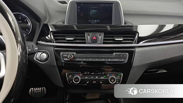 BMW X1 (F48) 2019 Синий из Кореи, фото 5