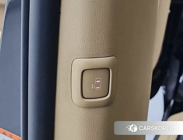 Kia The New Carnival 2018 Черный из Кореи, фото 5
