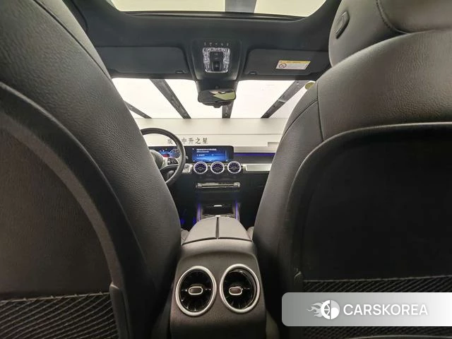 Mercedes-Benz GLB 2024 Черный из Китая, фото 5