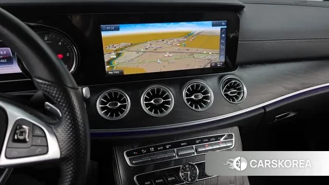 Mercedes-Benz E-Class W213 2018 Серый из Кореи, фото 5