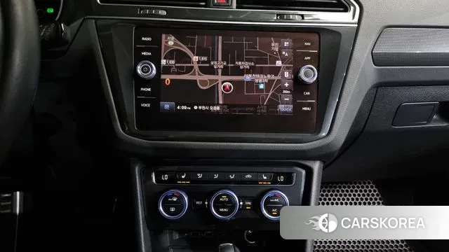 Volkswagen Tiguan second Generation 2020 Серый из Кореи, фото 5