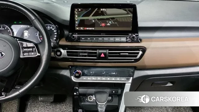 Kia Seltos 2020 Черный из Кореи, фото 5