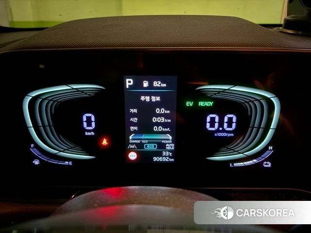 Kia Di Ol Nu Niro 2022 Темно-зеленый из Кореи, фото 5